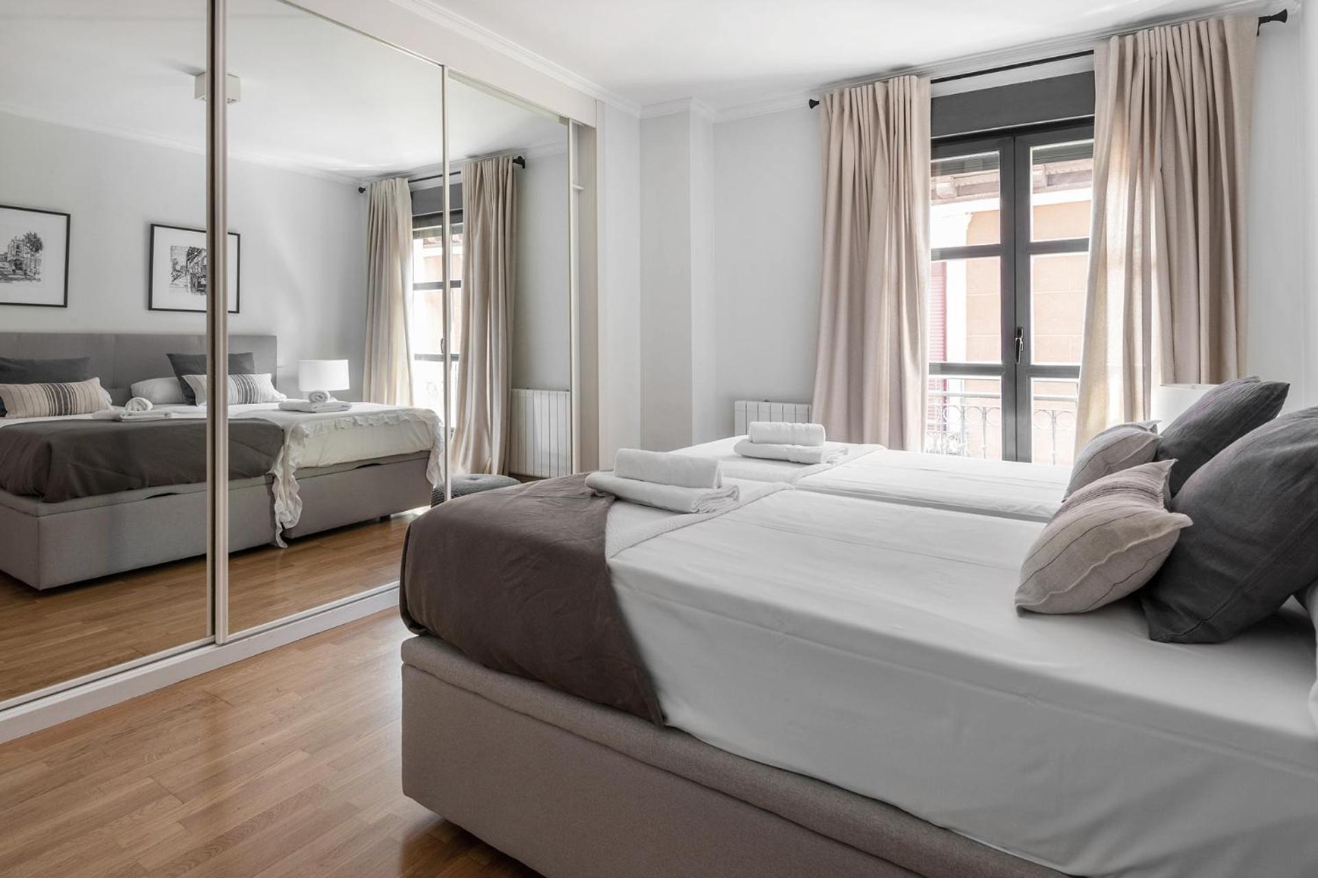 Luxury And Cozy- 2 Bedrooms 2 Bathrooms -Mintystay- Herradores Madrid Exterior photo
